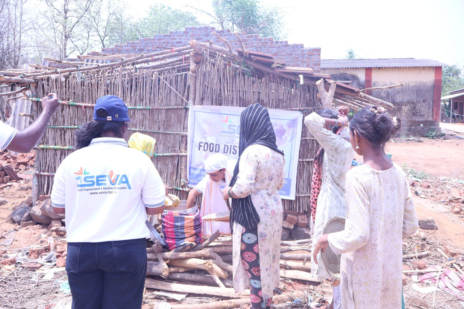 Food Distribution (4)