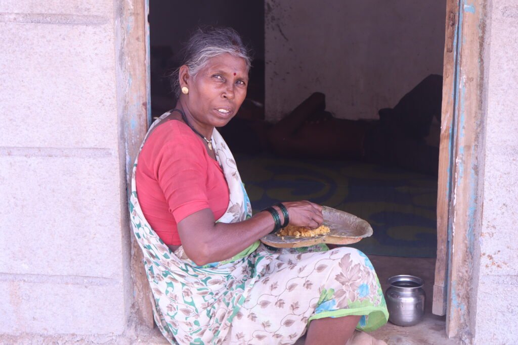 Food Distribution (6)